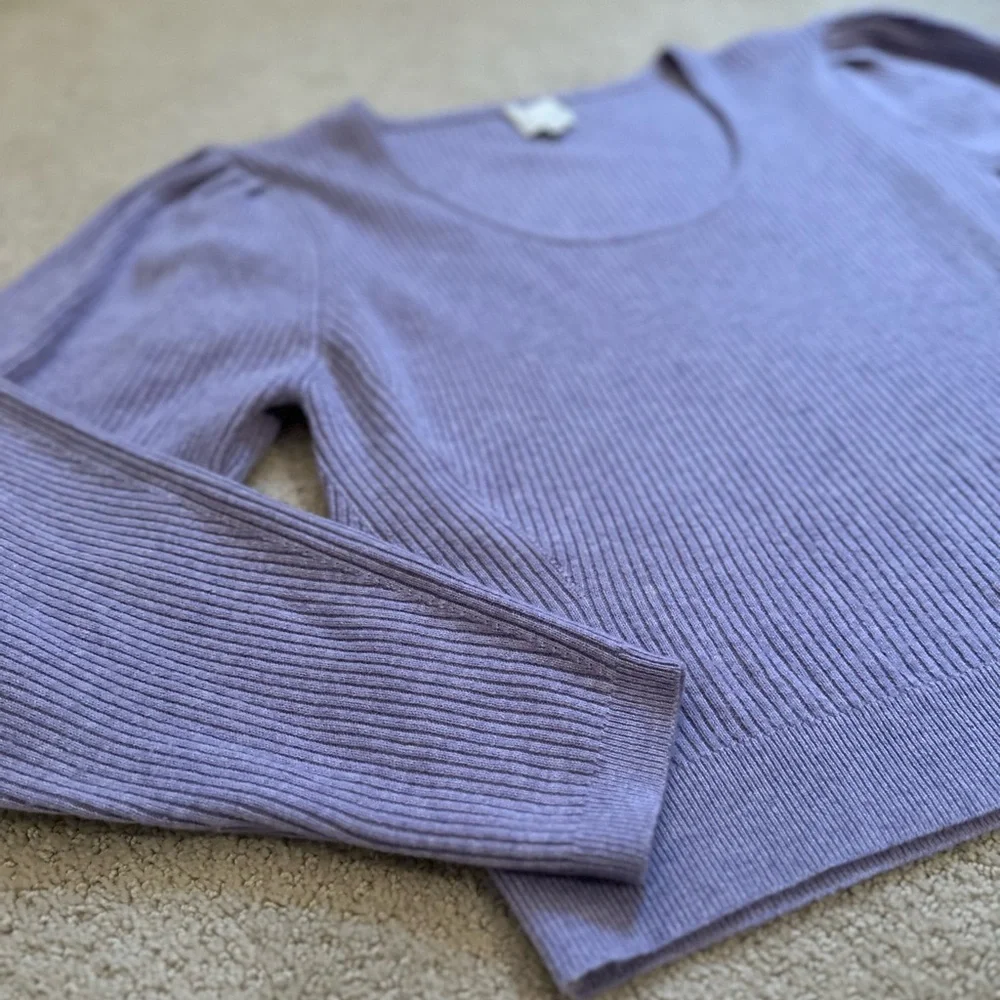 The Westside Kaia Purple Lavender Wool Cashmere Ribbed Knit Spring Sweater Large